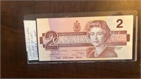 Canada 2 dollar bill