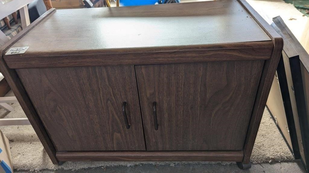 TV Stand/cabinet