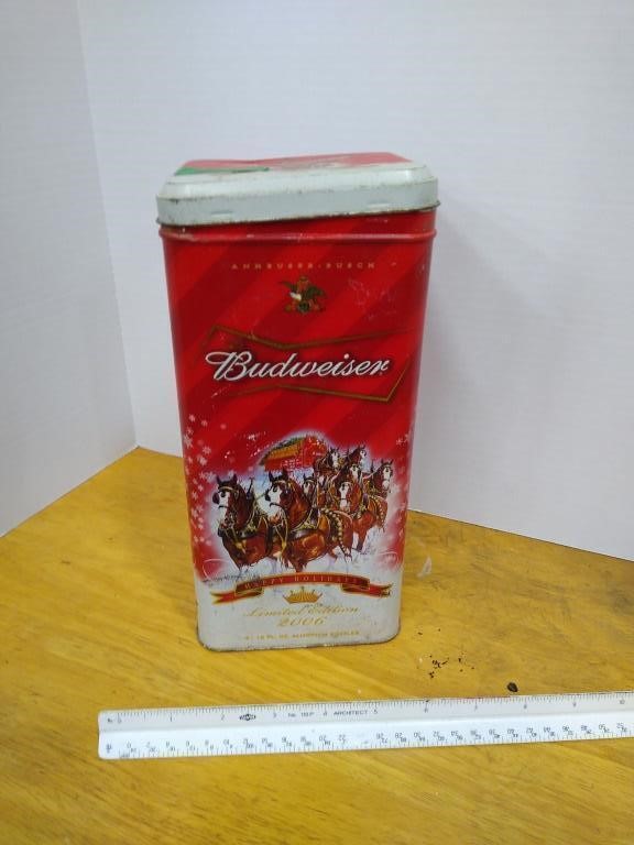 Budweiser 2006 Holiday Tin