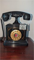 Vintage style crank Phone