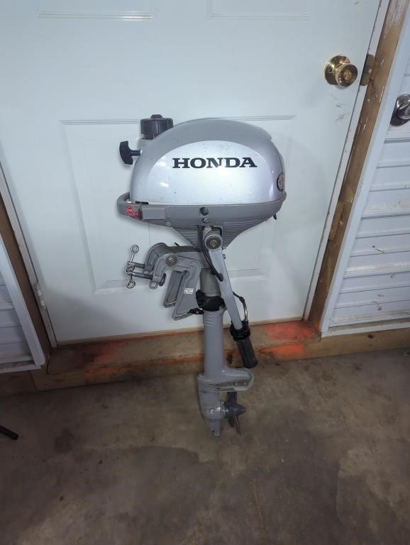 Honda 2.3 boat motor