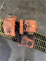 Self priming pump