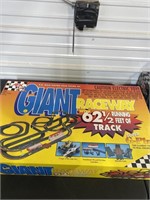 Giant raceway