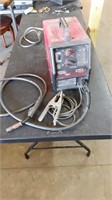 Lincoln weld pak 3200hd welder