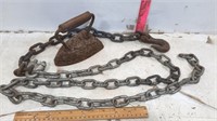 Cast Iron Iron & Small Chain