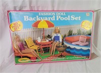 Arco Fashion Doll Backyard Pool Set