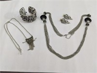 Costume Designer Jewellery Set