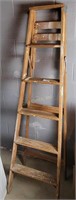 6Ft. Wooden Ladder