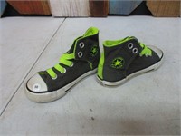 Converse All Star Infant sz 6 Shoes
