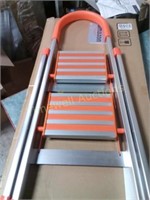 LUISLADDERS 2 Step Aluminum Ladder  500lbs