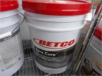NEW BETCO SURE CURE FINISH 5GAL