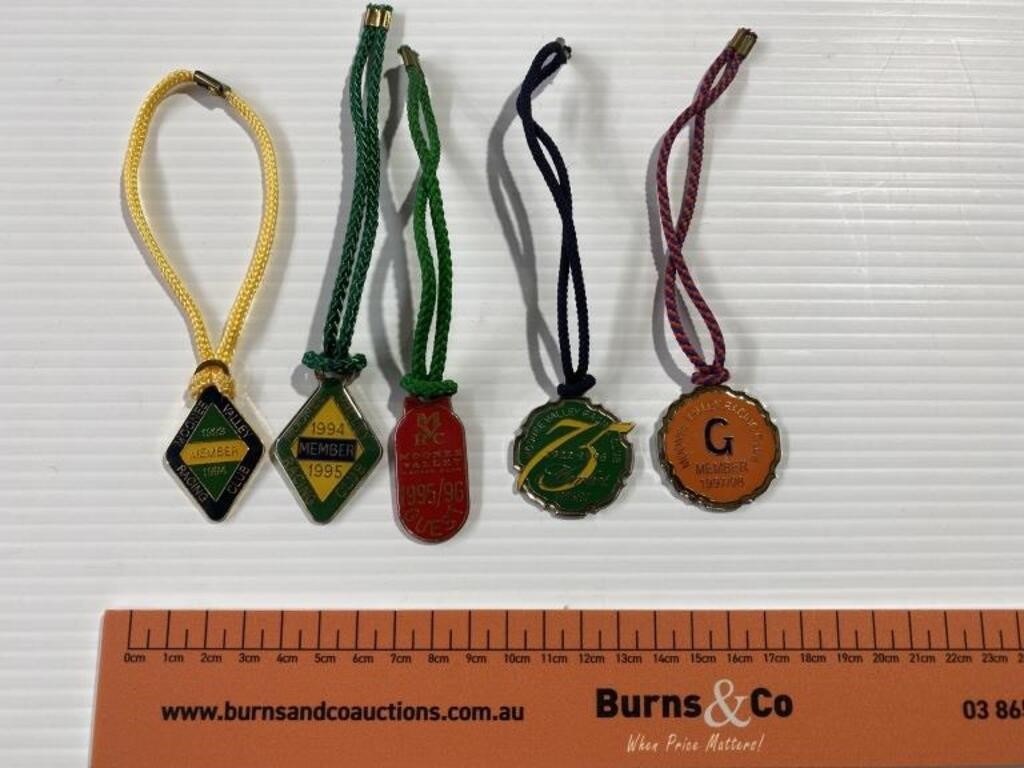 5 Moonee Valley Member Badges With Cord