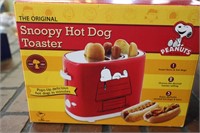 Snoopy Hot Dog Toaster