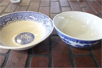 Vintage 2 Blue Bowls