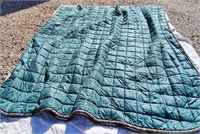 vtg DARK GREEN QUILTED BEDSPREAD, 114" X 112",