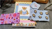 5 ASSORTED BABY BLANKETS & QUILTS