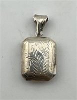 Sterling Etched Locket 5g