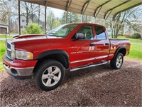 2004 Dodge Ram  4 x4 Quad 4 door pick up truck