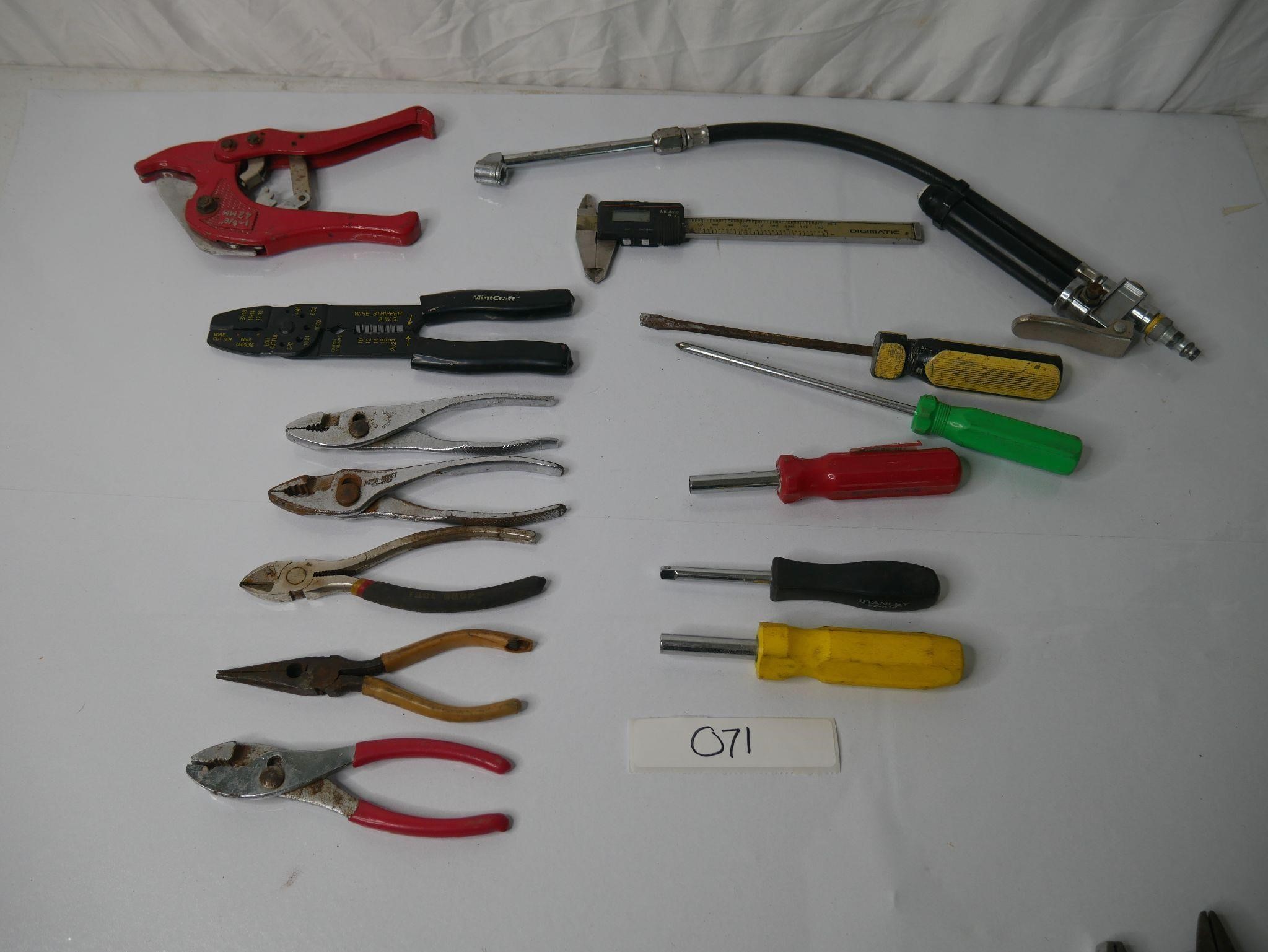Hand tools lot 1
