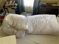 QUEEN COMFORTERS, ONE DOWN, ONE SYNTHETIC