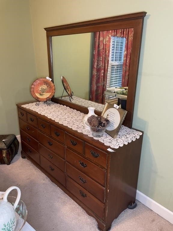 Vintage maple dresser with mirror