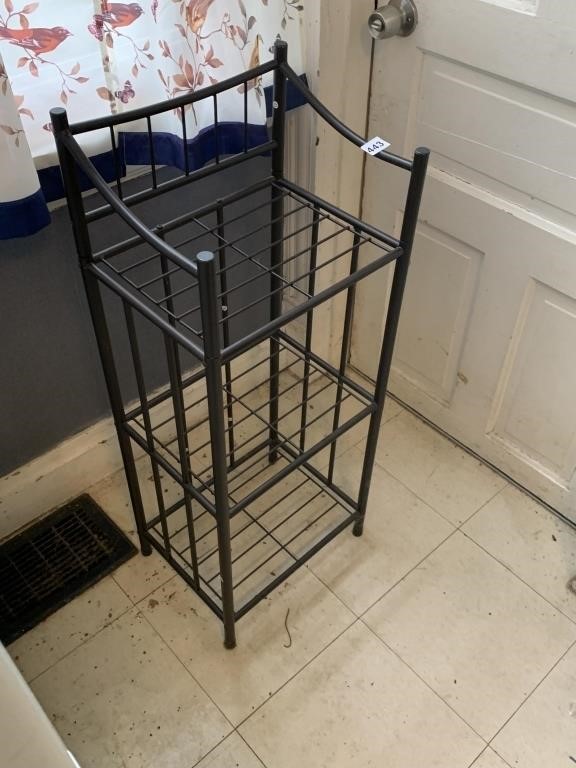 LIGHTWEIGHT METAL 3 TIER PLANT RACK