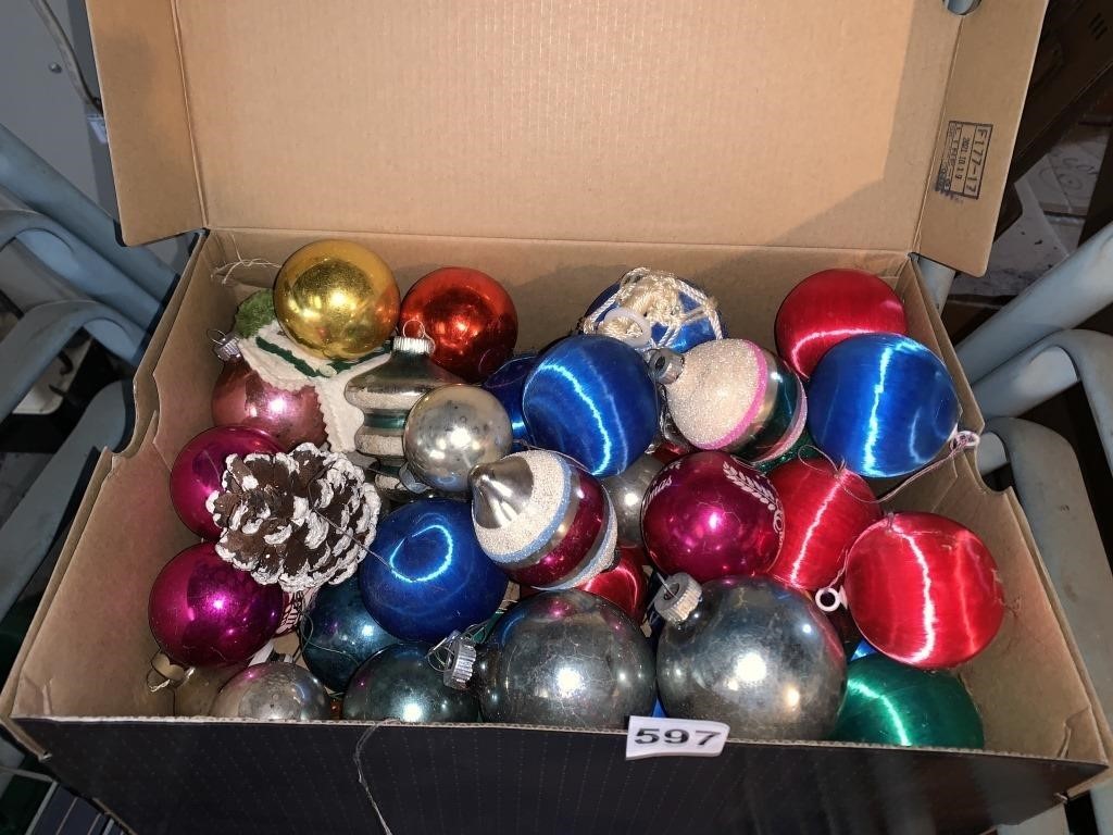 CHRISTMAS GLASS BALLS