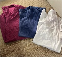 F8) PINK & brand name Shirt lot! See pics for