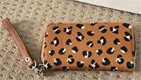 F8) Thirty one wallet and wristlet