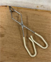 C13) VINTAGE TONGS