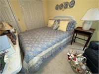 Queen wicker bed with bedset and linens