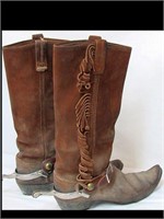 VINTAGE COWBOY BOOT WITH SPURS -APPEAR THERE SINCE