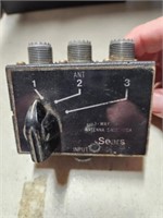 Sears 52635990600 3-Way Antenna Switchbox.