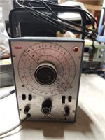 RCA Type WR-508 RF Signal Generator
Untested.