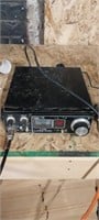 Montgomery ward model 775 40 channel cb radio