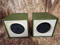 Pair Speakers could not find brand 7x7x7 in