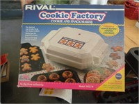 RIVAL COOKIE MAKER