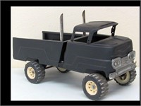 CUSTOM BLACK STRUCTO TRUCK