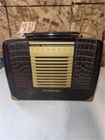 RCA Victor BX-57 AM radio. Untested.