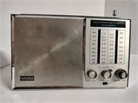 RCA solid state 4 band AM radio
