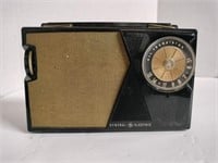 General electric AM transistor radio