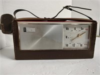 Super Fringe eight transistor radio