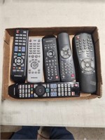 Lot of assorted Samsung remotes. Untested.