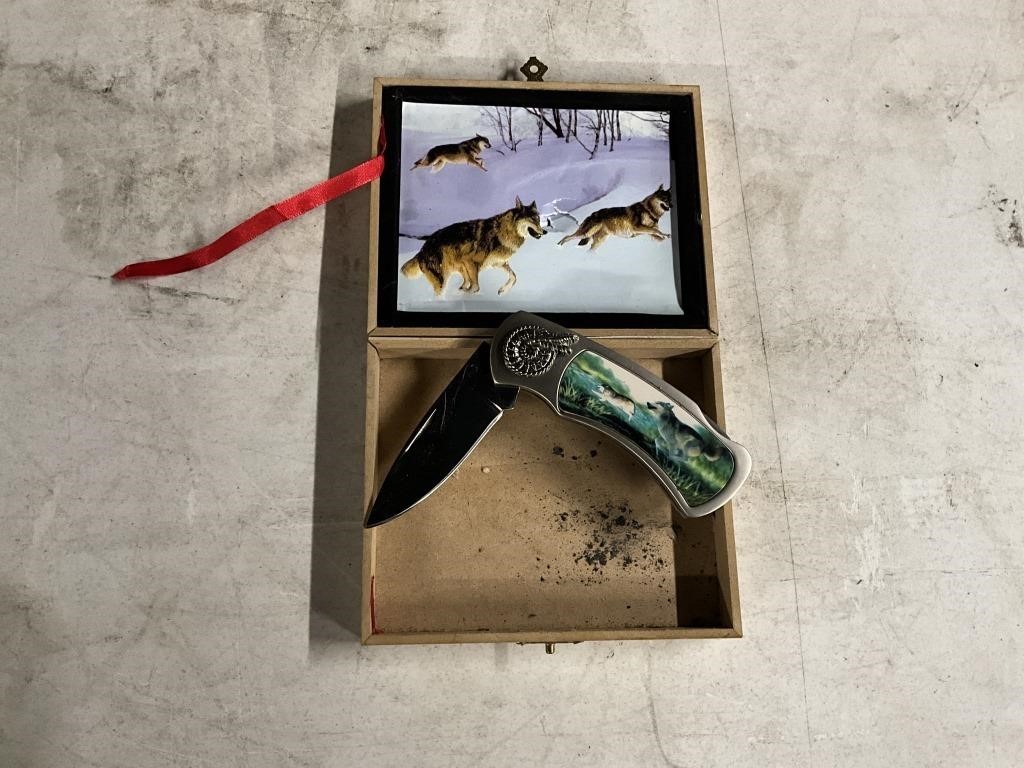Timber wolf knife