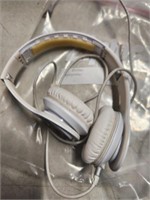 Solo HD "Beats By Dr. Dre" headphones. Untested.