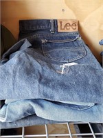 4 Pair Lee Jeans