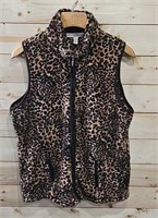 F2) size 22-24 leopard print soft vest great