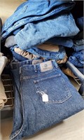 15 Pair Wrangler Jeans