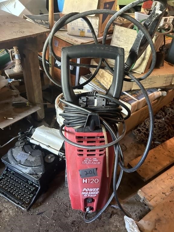 Electric 1500 PSI Power Washer
