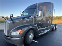 2022 Gray Kenworth Semi #1